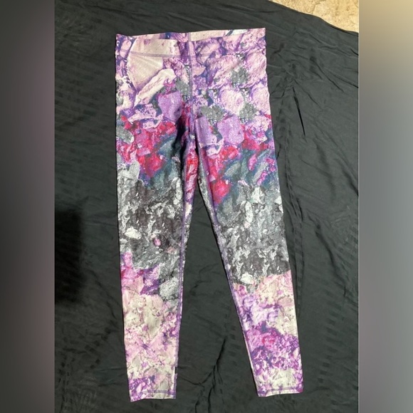 Zara Terez Crushed‎ Makeup Leggings NWOT Size Large - Picture 1 of 8